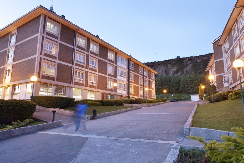 Hotel Rialta Culleredo Buitenkant foto